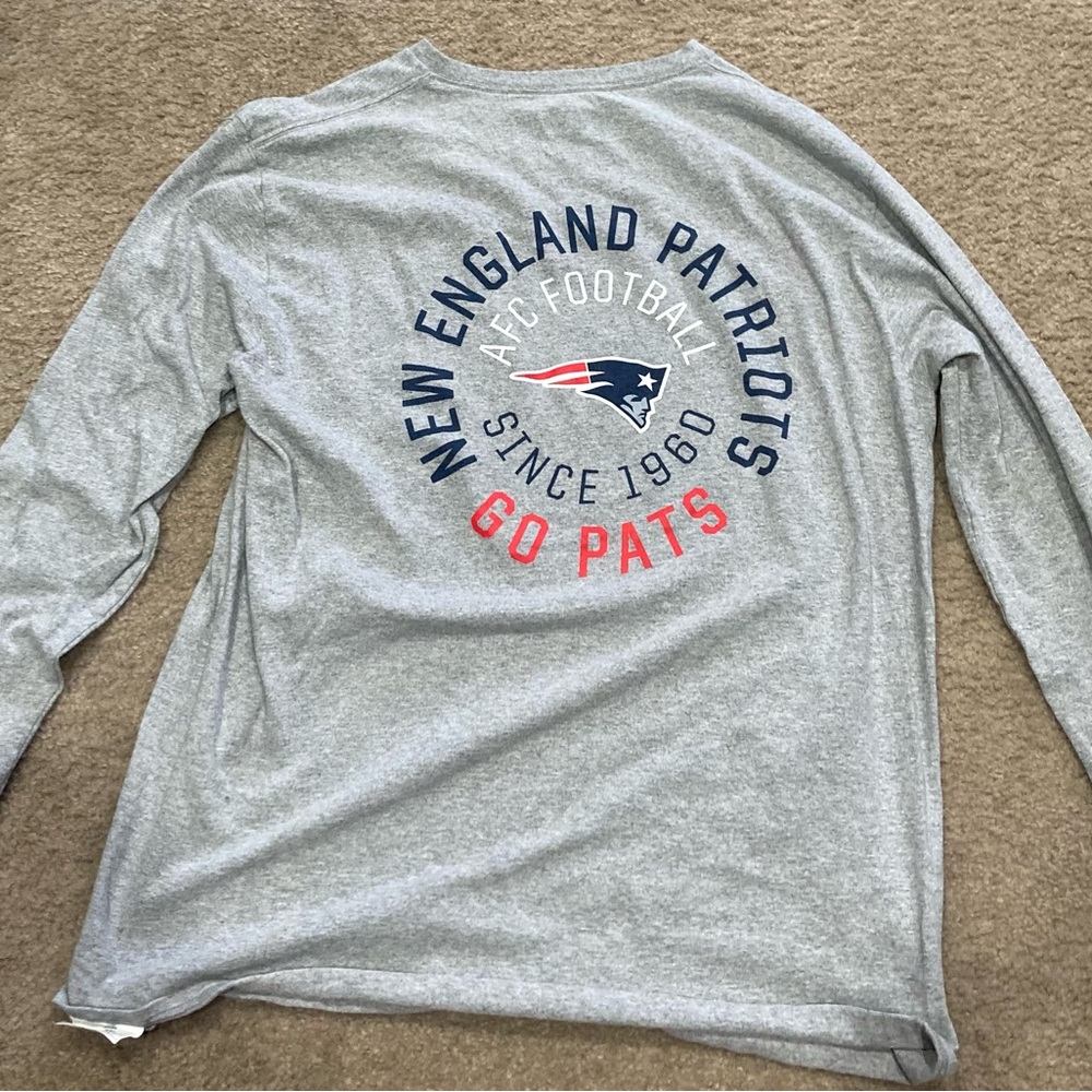 NFL New England Patriots football team longsleeve grey shirt